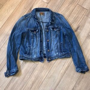 American Eagle 🦅 Jean Jacket!